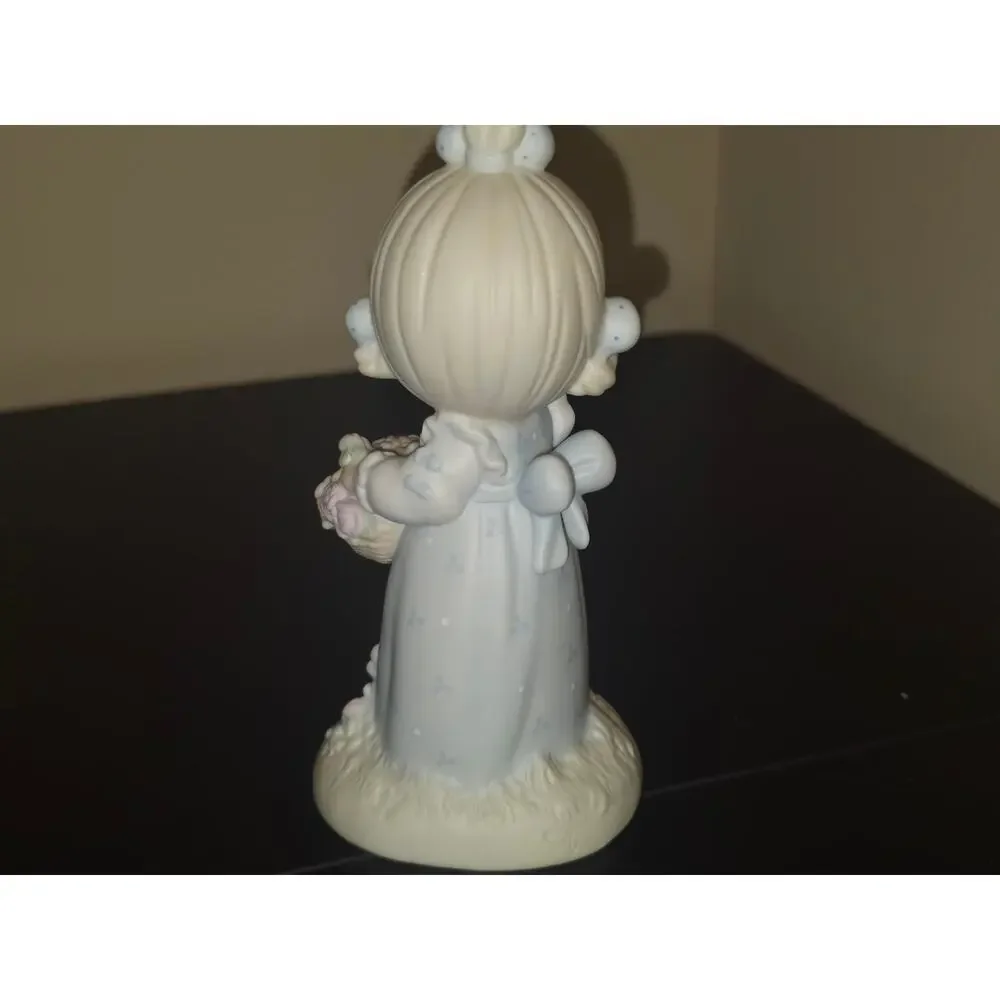 Precious Moments Enesco 524387 “Take Time To Smell‎ the Flowers” 1994 Figurine